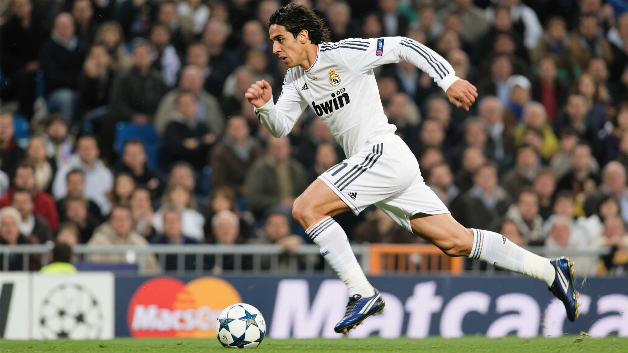 在当今追求快速、高效打法潮流中，少有人能够像巅峰期